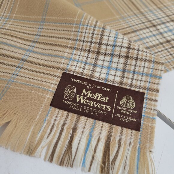 Moffat Weavers of Scotland Plaid Scarf in Tan and Beige - Picture 3 of 3